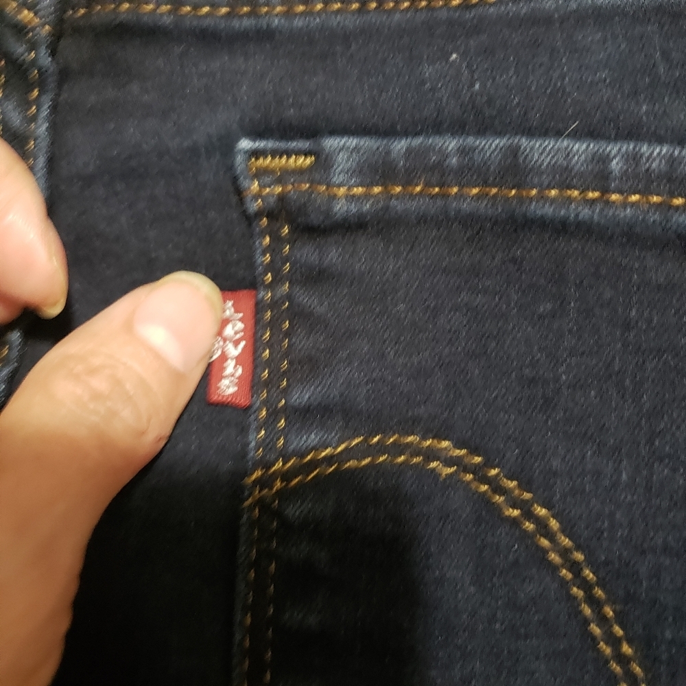 LEVI'S... Women's Dark Blue Jeans...SIZE:16 - Picture 7 of 11